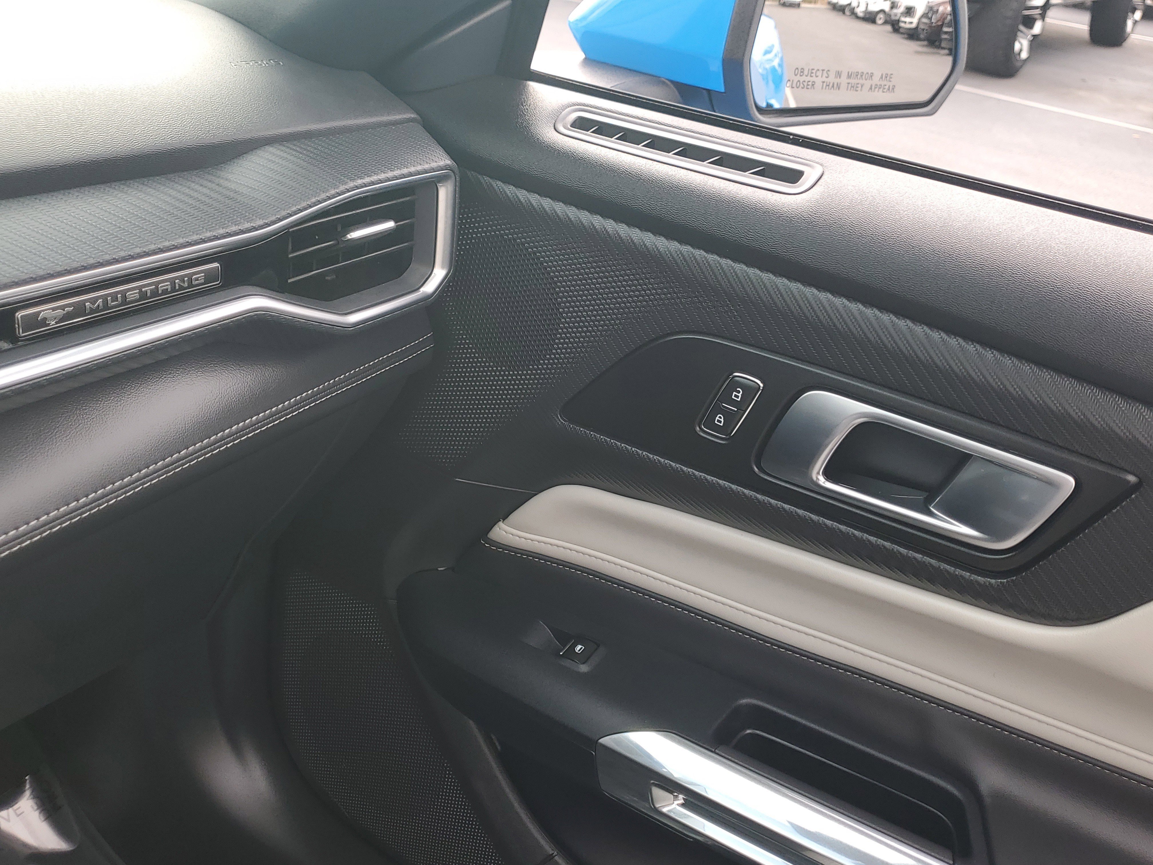 Certified 2025 Ford Mustang Premium image 23