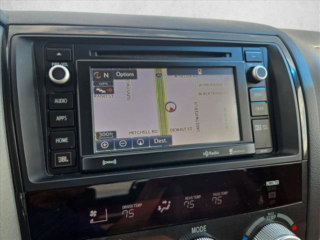 Used 2017 Toyota Sequoia Platinum RWD image 5