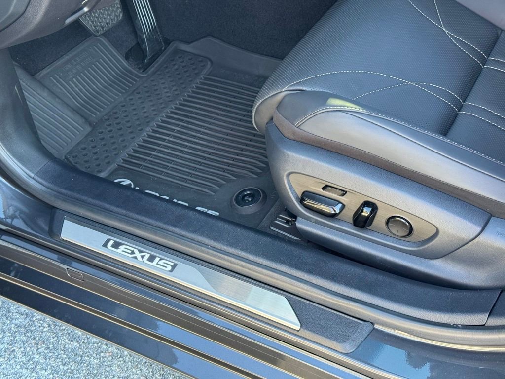 Certified 2024 Lexus ES 350 Ultra Luxury image 23