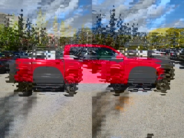 New 2026 Nissan Frontier PRO-4X image 2