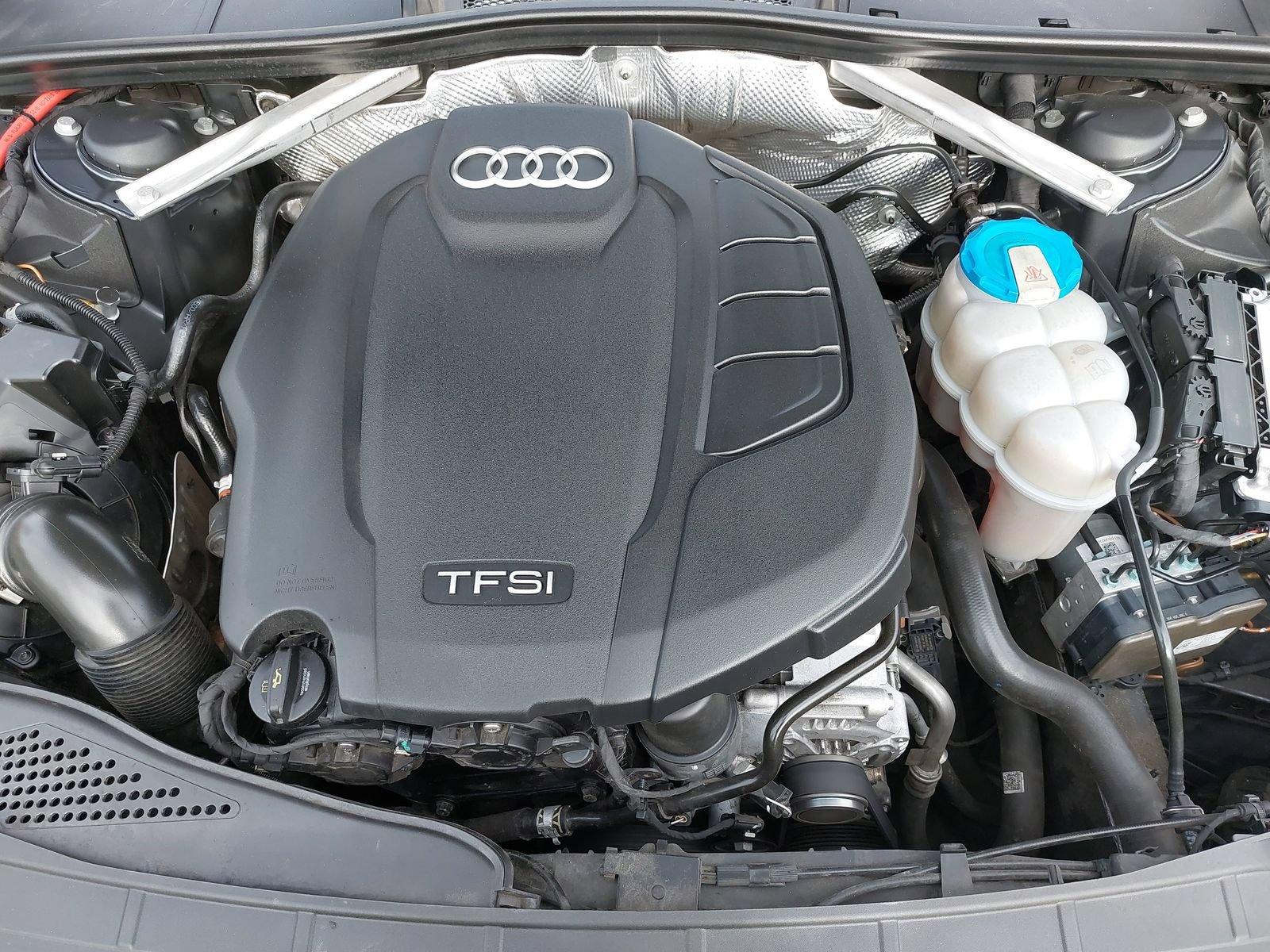 Used 2017 Audi A4 2.0T Ultra Premium w/ Convenience Package FWD image 34