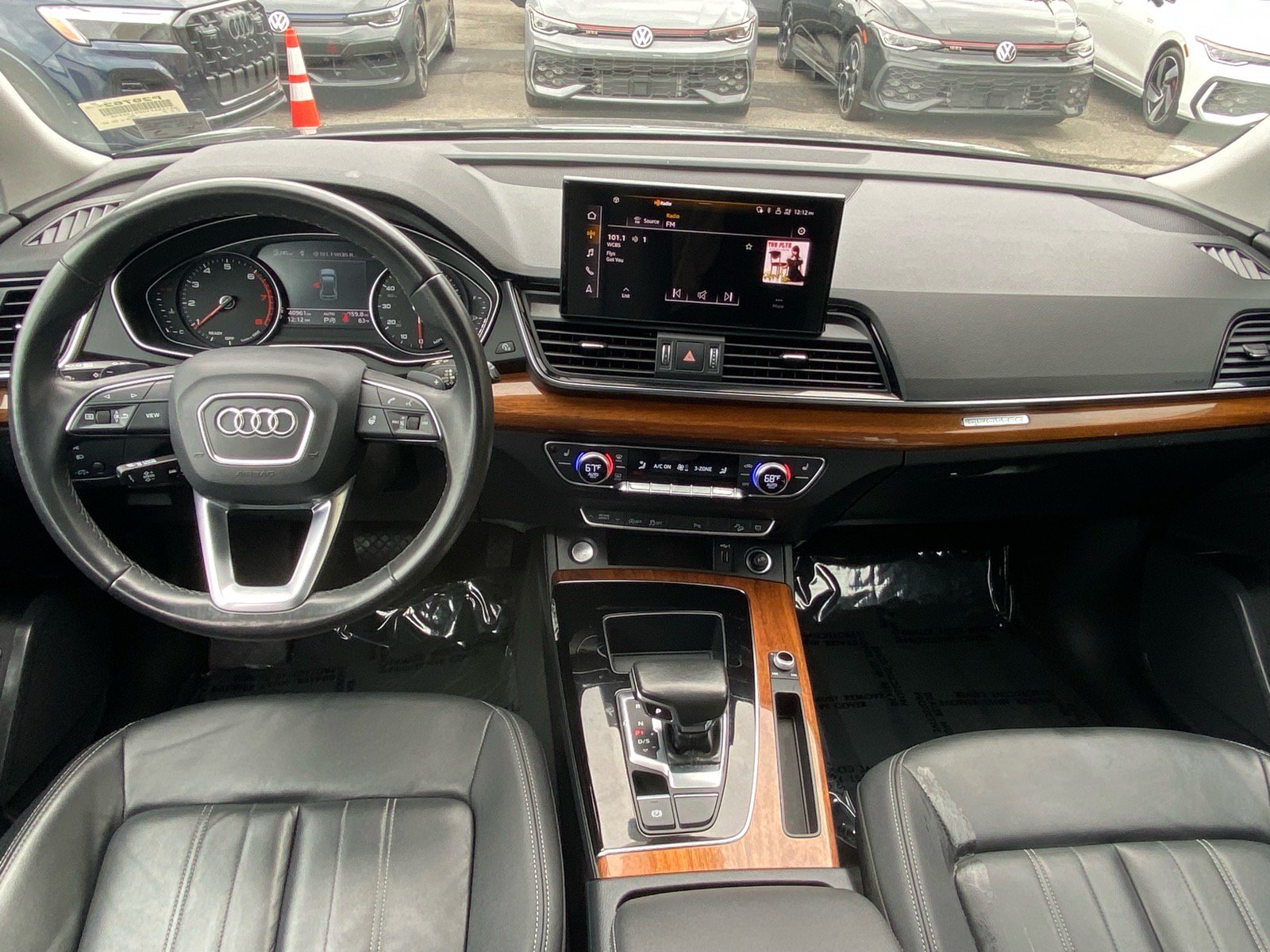 Used 2023 Audi Q5 2.0T Premium w/ Convenience Package AWD/4WD image 13