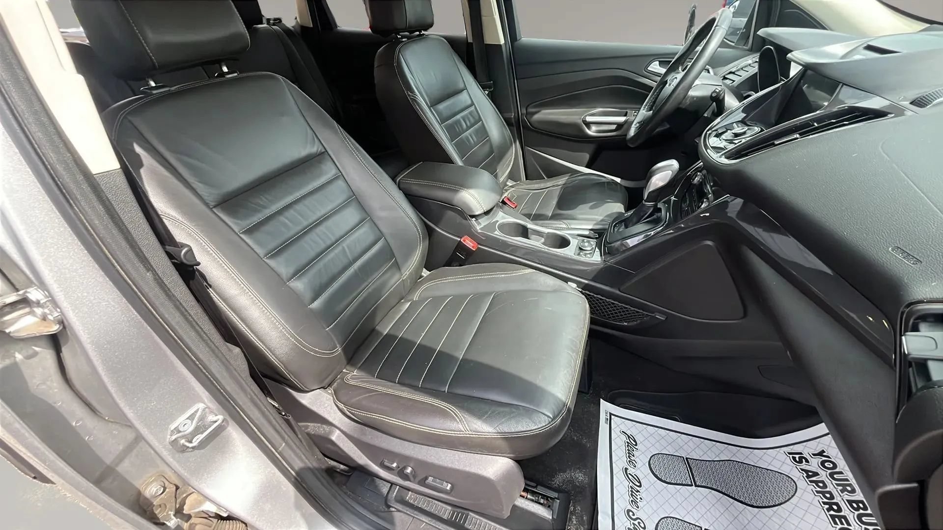 Used 2016 Ford Escape Titanium AWD/4WD image 16