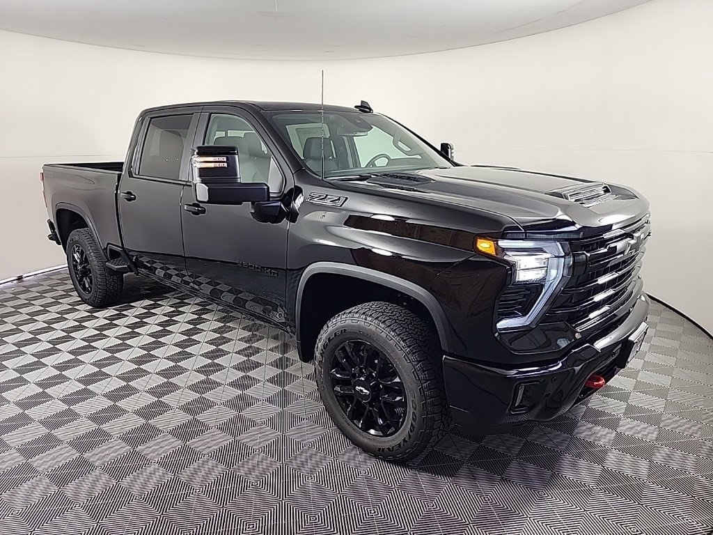 New 2026 Chevrolet Silverado 2500 LT image 1