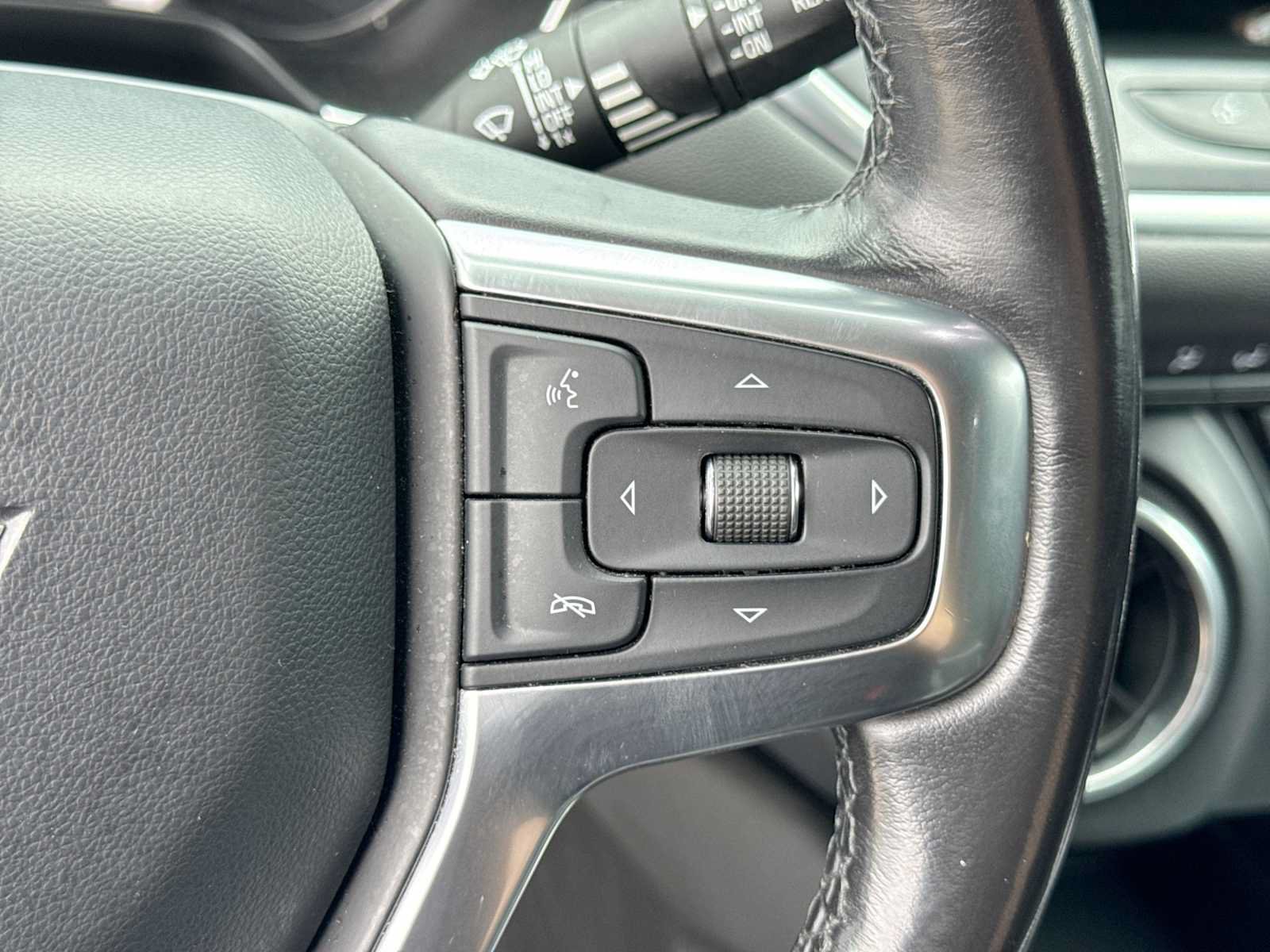 Used 2020 Chevrolet Blazer LT AWD/4WD image 23