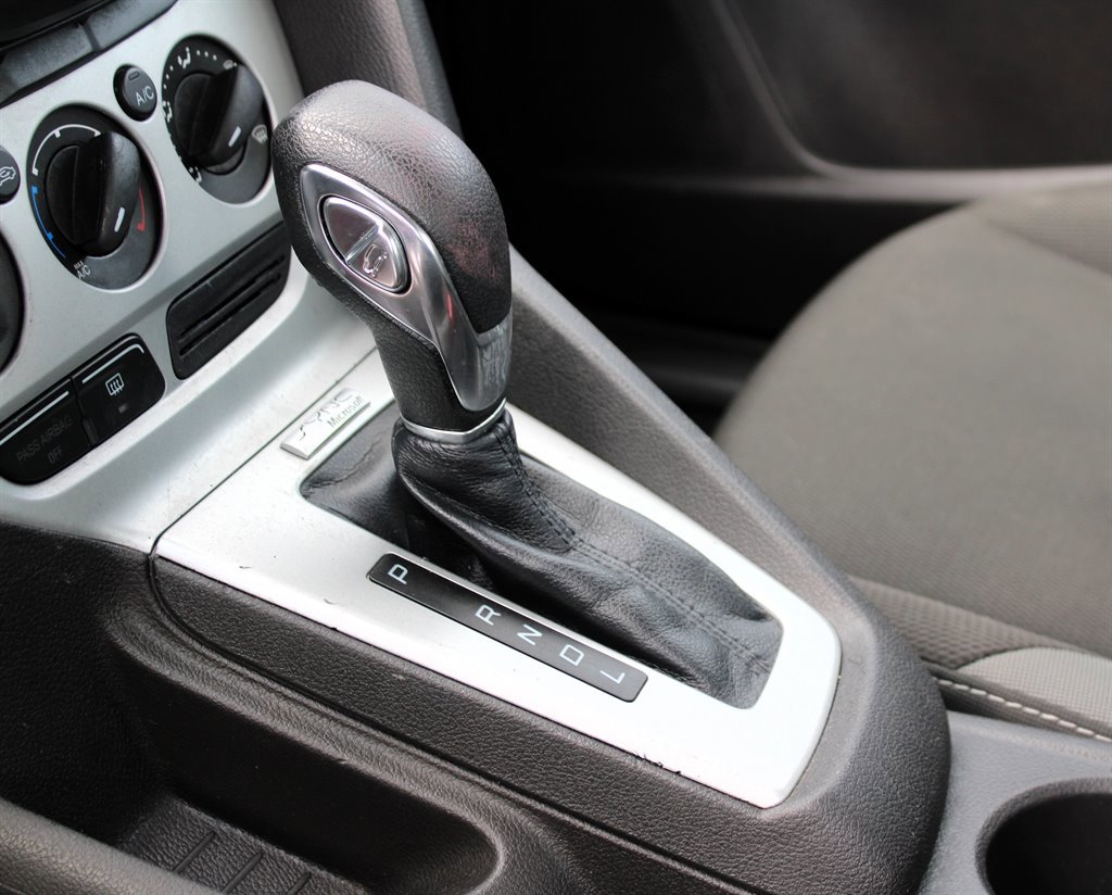 Used 2013 Ford Focus SE image 23