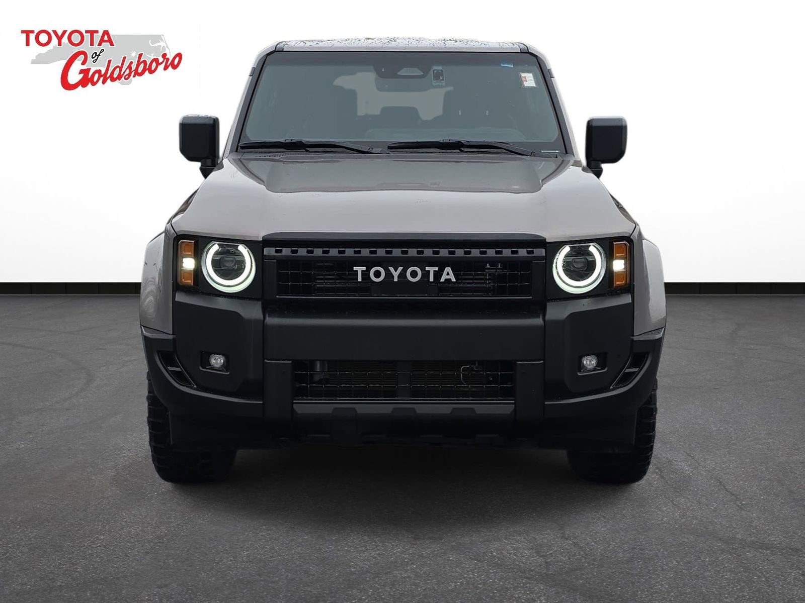 Used 2024 Toyota Land Cruiser 1958 image 2