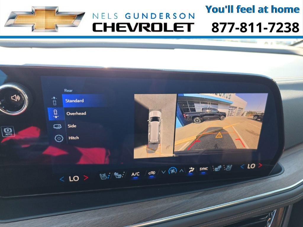 New 2026 Chevrolet Suburban High Country image 39