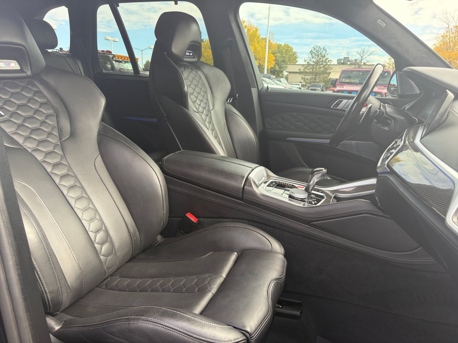 Used 2022 BMW X5 M w/ Competition Package 2 AWD/4WD image 31