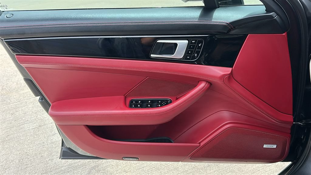 Used 2018 Porsche Panamera 4S AWD/4WD image 23