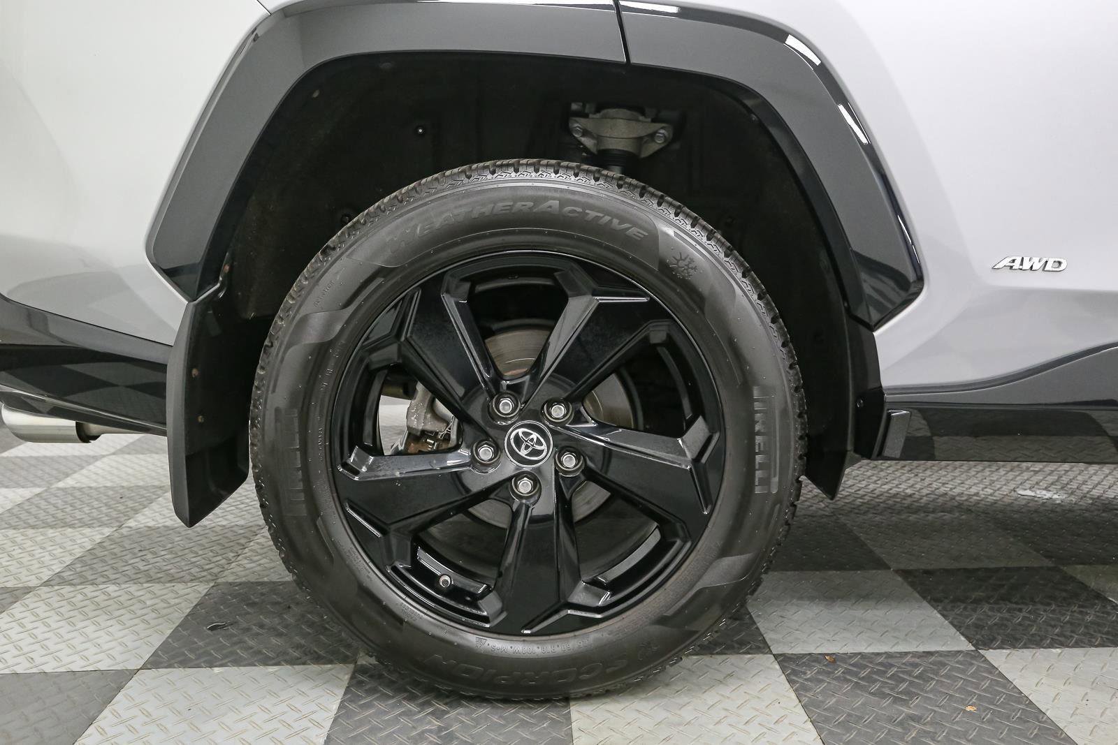 Used 2019 Toyota RAV4 XSE w/ Carpet Mat Package AWD/4WD image 16