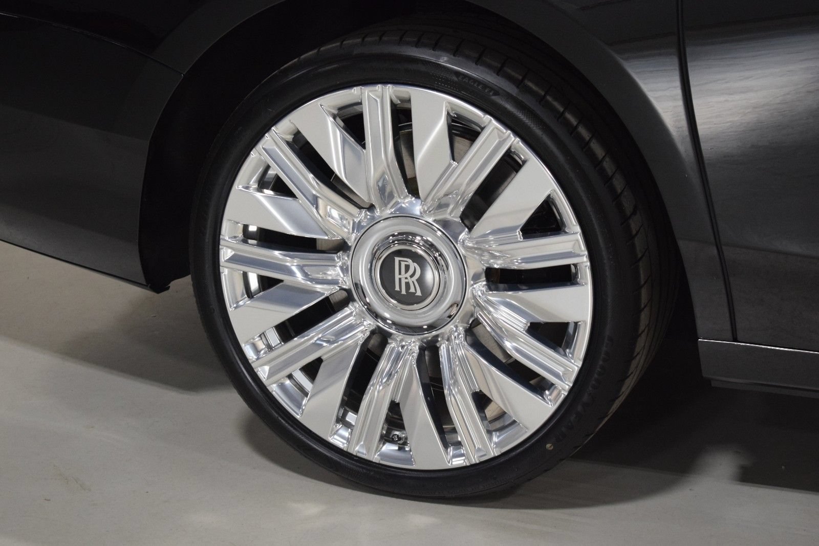 New 2026 Rolls-Royce Ghost AWD/4WD image 15