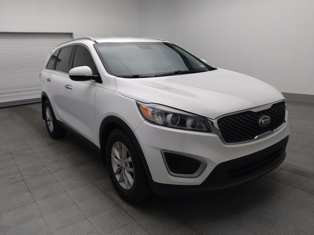 Used 2018 Kia Sorento FWD image 13
