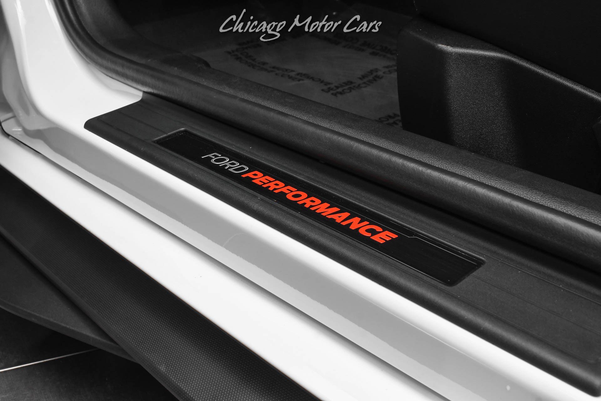 Used 2022 Ford Mustang Shelby GT500 w/ Carbon Fiber Track Pack RWD image 29