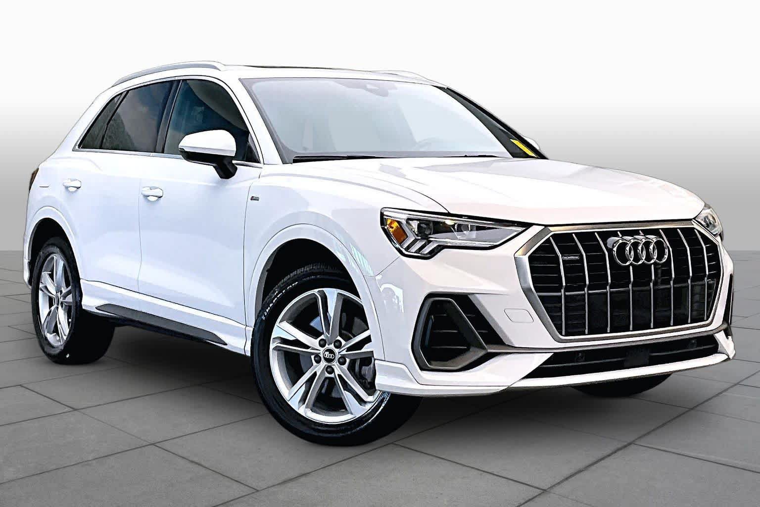 Used 2024 Audi Q3 2.0T Premium AWD/4WD image 3