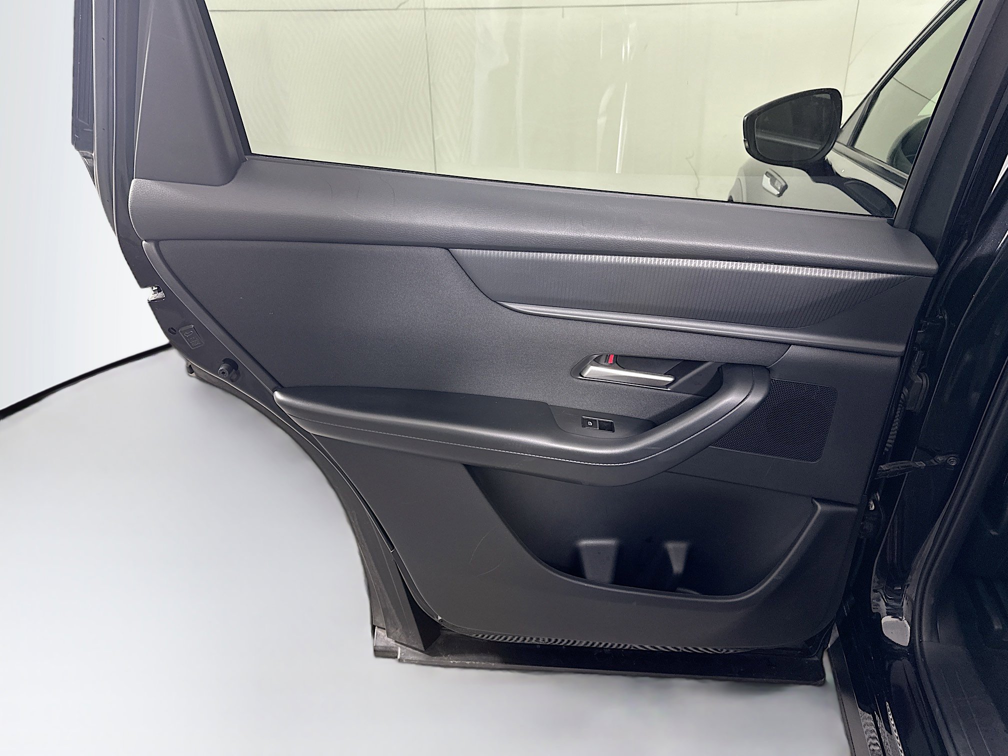 Used 2025 MAZDA CX-90 3.3 Turbo w/ Select Package image 26