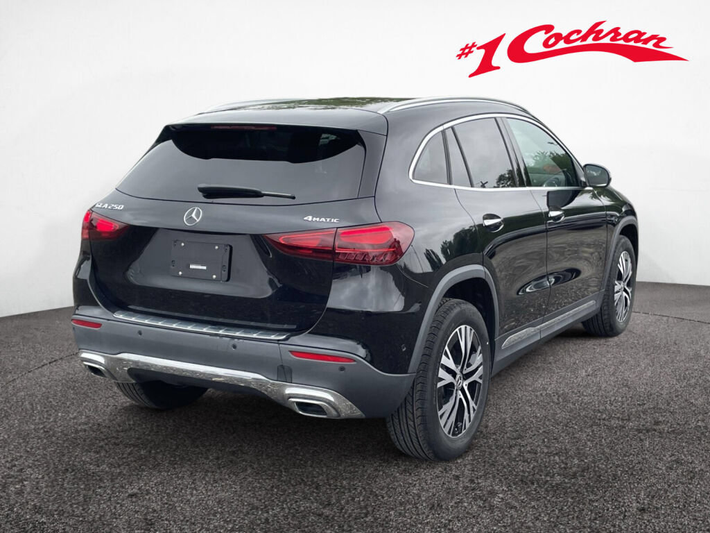 New 2026 Mercedes-Benz GLA 250 4MATIC image 2