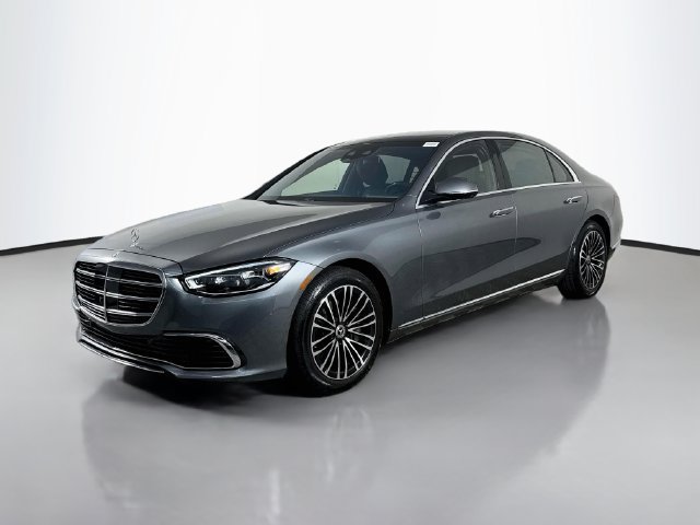 Used 2024 Mercedes-Benz S 580 4MATIC Sedan w/ Warmth & Comfort Package image 4