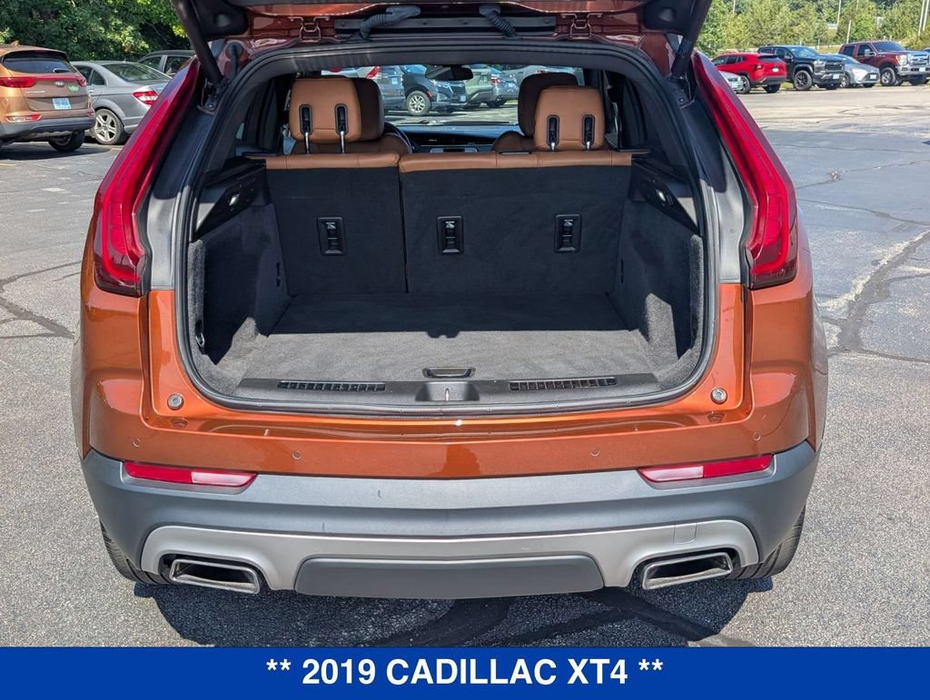 Used 2019 Cadillac XT4 Premium Luxury AWD/4WD image 31