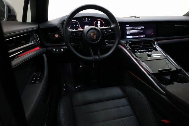 Used 2024 Porsche Panamera 4 image 86