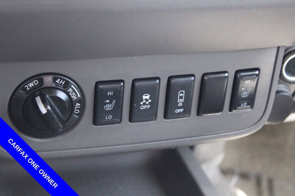 Used 2015 Nissan Frontier SV w/ SV Value Truck Package AWD/4WD image 36