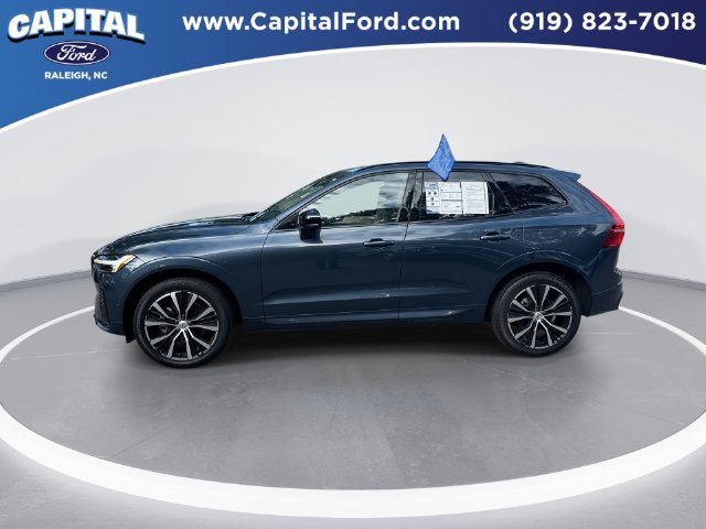 Used 2025 Volvo XC60 B5 Plus w/ Protection Package Premier AWD/4WD image 5