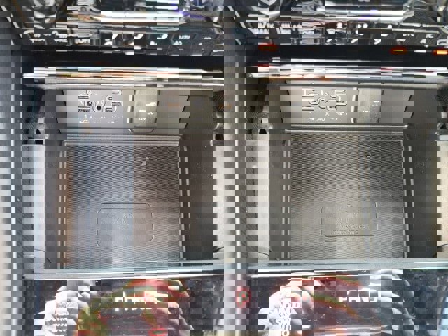 New 2025 Jeep Grand Cherokee Limited w/ Luxury Tech Group II image 7