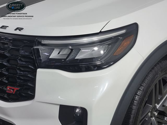 Used 2025 Ford Explorer ST w/ Sun And Sound Package AWD/4WD image 9