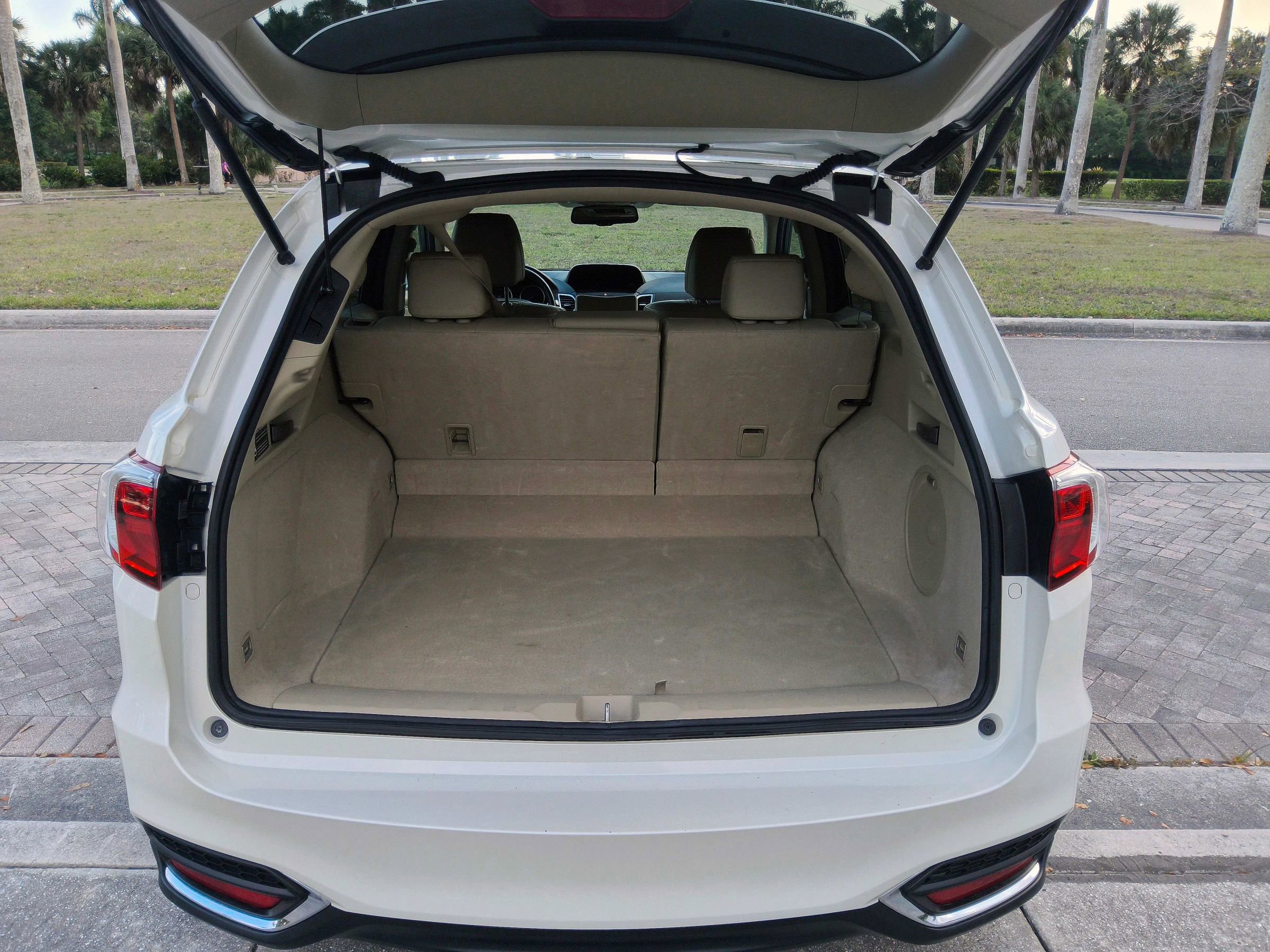 Used 2016 Acura RDX AWD w/ Technology Package image 49