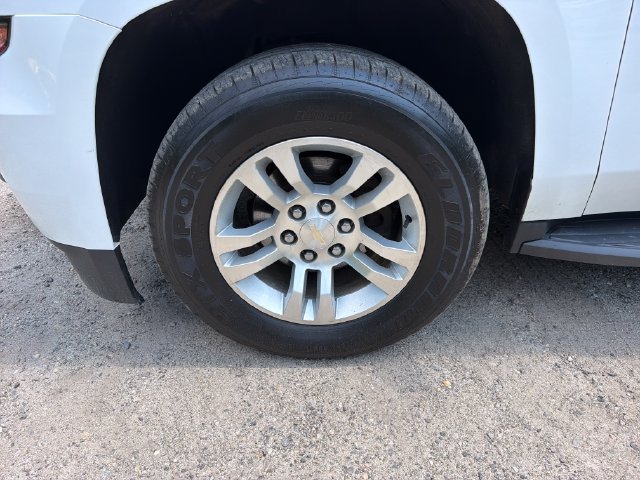 Used 2017 Chevrolet Tahoe LS AWD/4WD image 29
