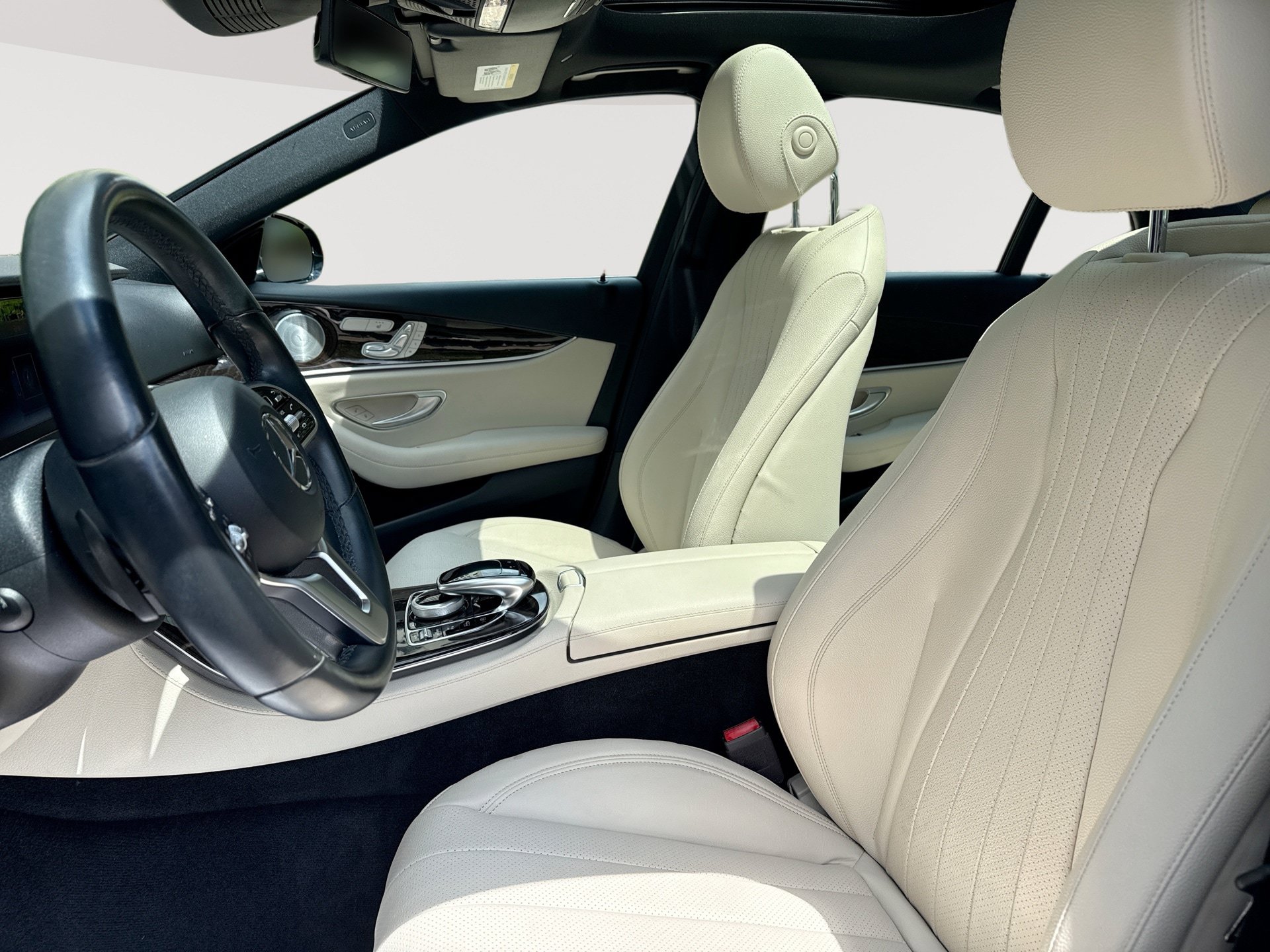 Used 2019 Mercedes-Benz E 300 w/ Premium 1 Package image 13