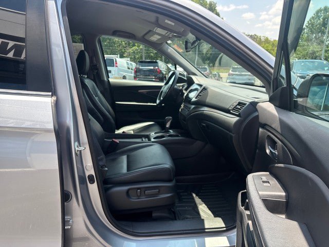 Used 2018 Honda Ridgeline RTL-T image 45