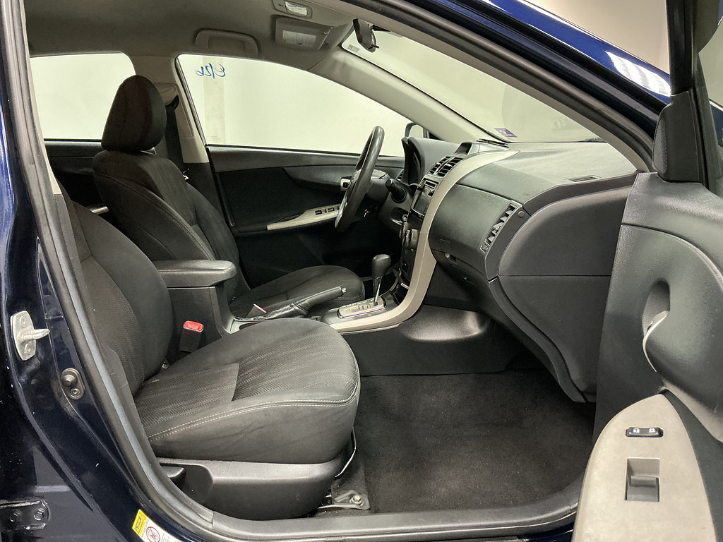 Used 2013 Toyota Corolla S w/ Preferred Accessory Pkg #2 FWD image 22