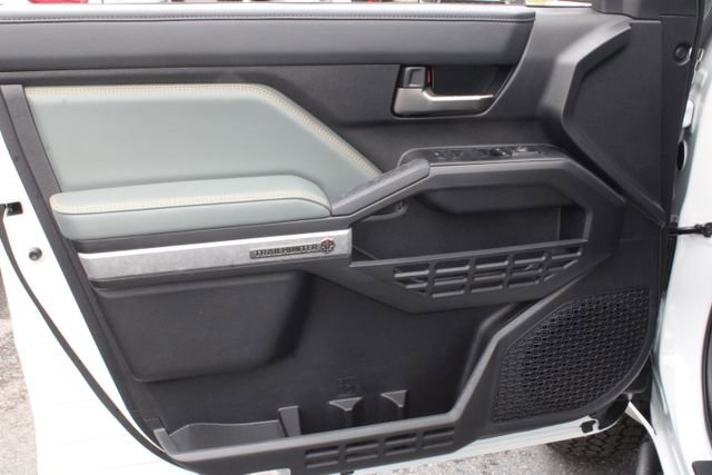 Used 2025 Toyota Tacoma Trailhunter image 33