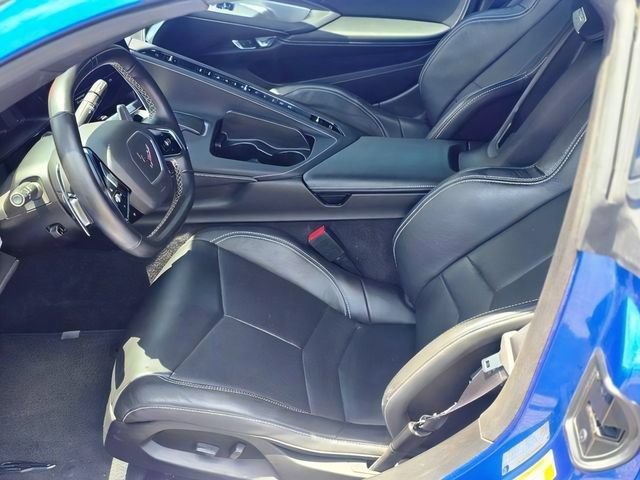 Used 2023 Chevrolet Corvette Stingray Coupe w/ Z51 Performance Package RWD image 17