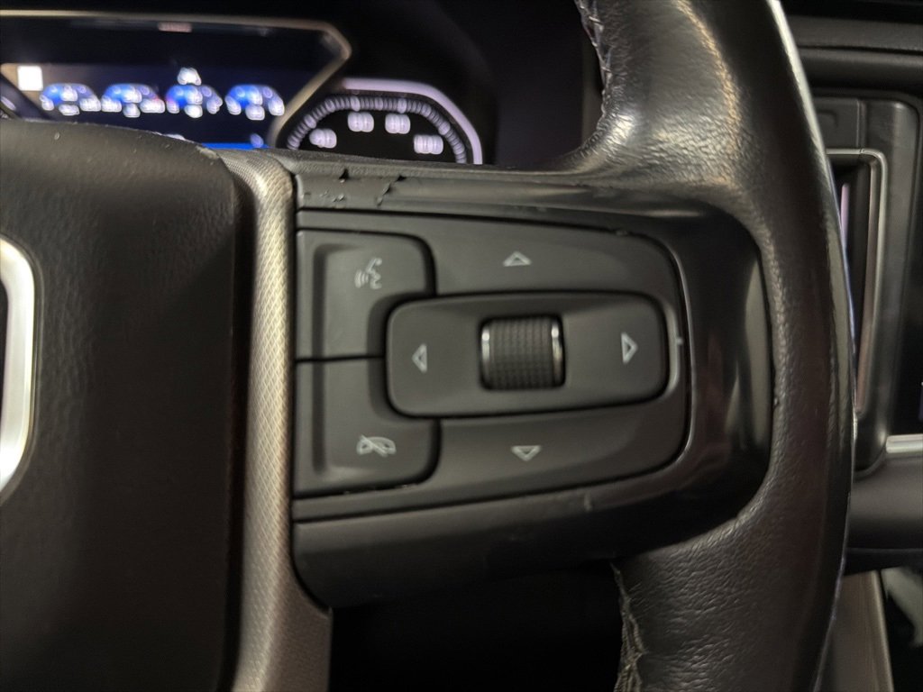 Used 2021 GMC Yukon Denali w/ Denali Premium Package image 28