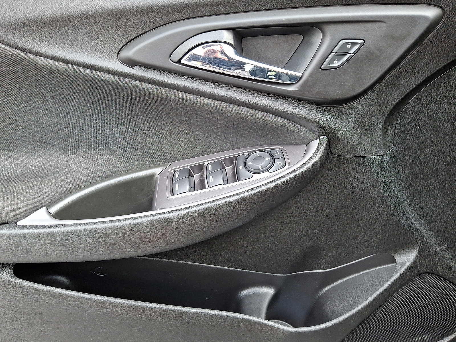 Used 2021 Chevrolet Malibu RS w/ LPO, Convenience Package 1 image 12