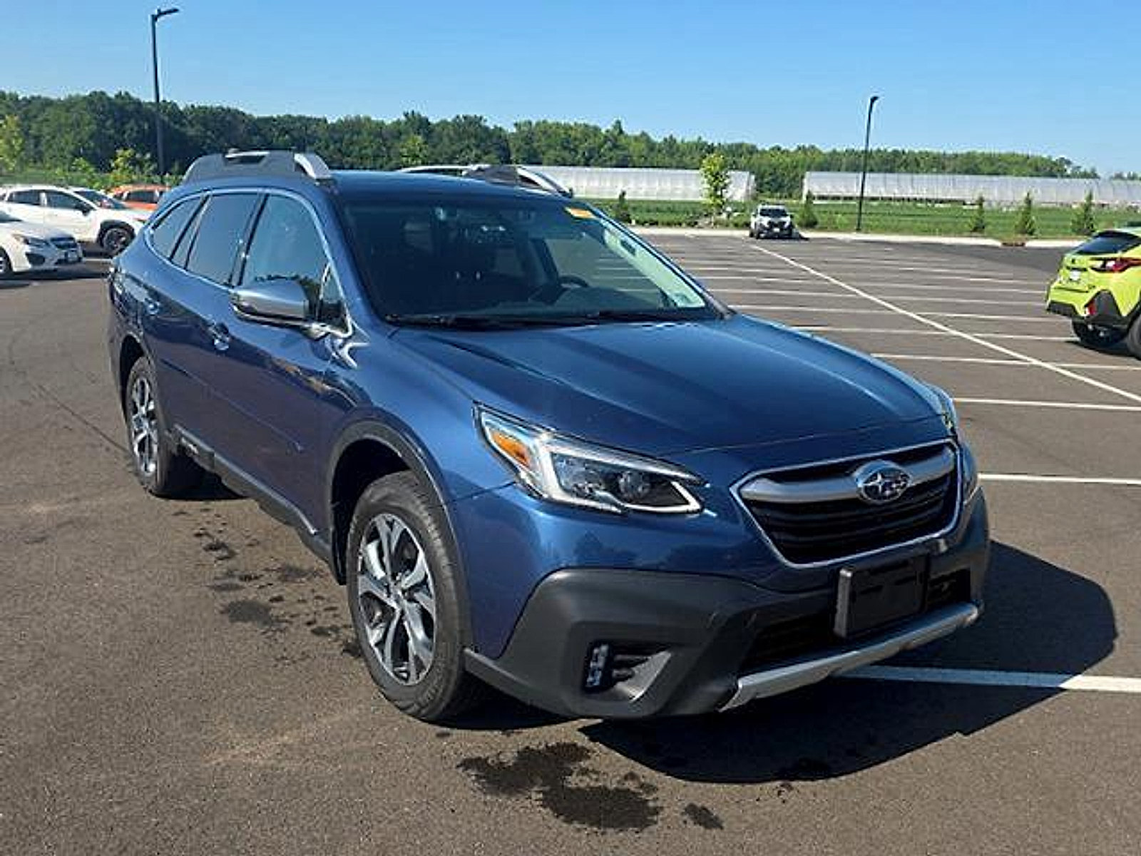 Certified 2022 Subaru Outback Touring XT AWD/4WD image 3