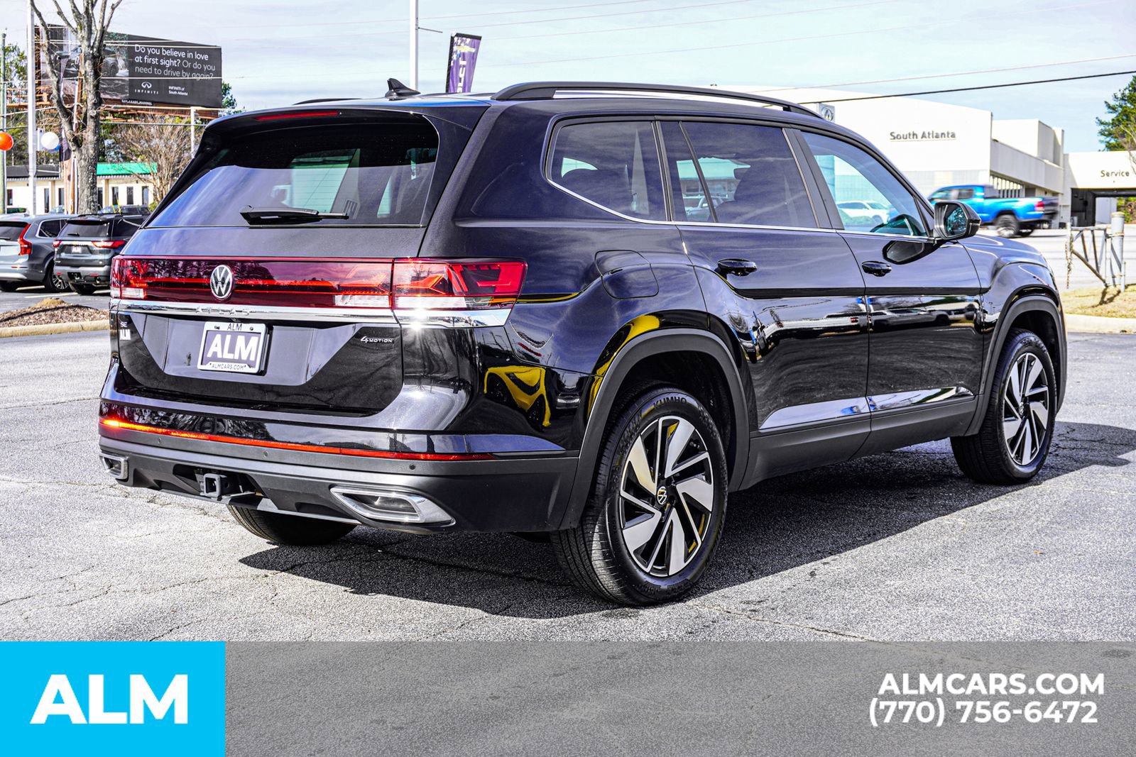 Used 2025 Volkswagen Atlas SE image 7