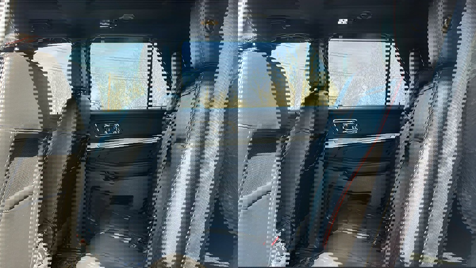 Used 2018 Ford Explorer Sport w/ Equipment Group 401A image 22