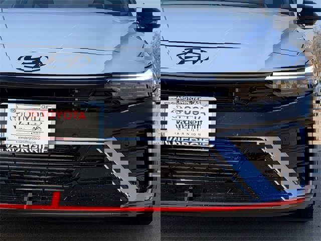 Used 2025 Hyundai Elantra N image 9