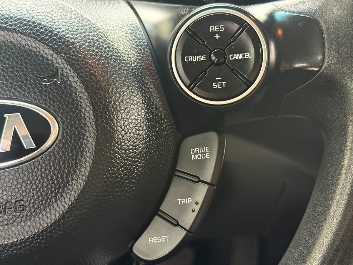 Used 2019 Kia Soul FWD image 20