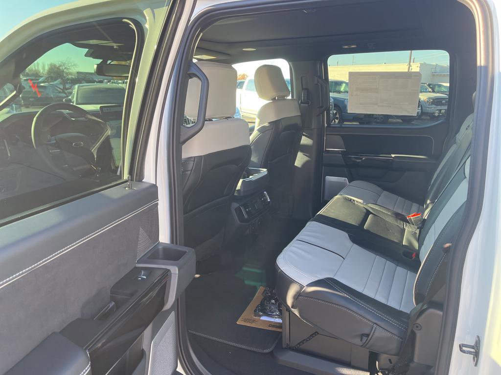 New 2023 Ford F150 Lightning Platinum image 22