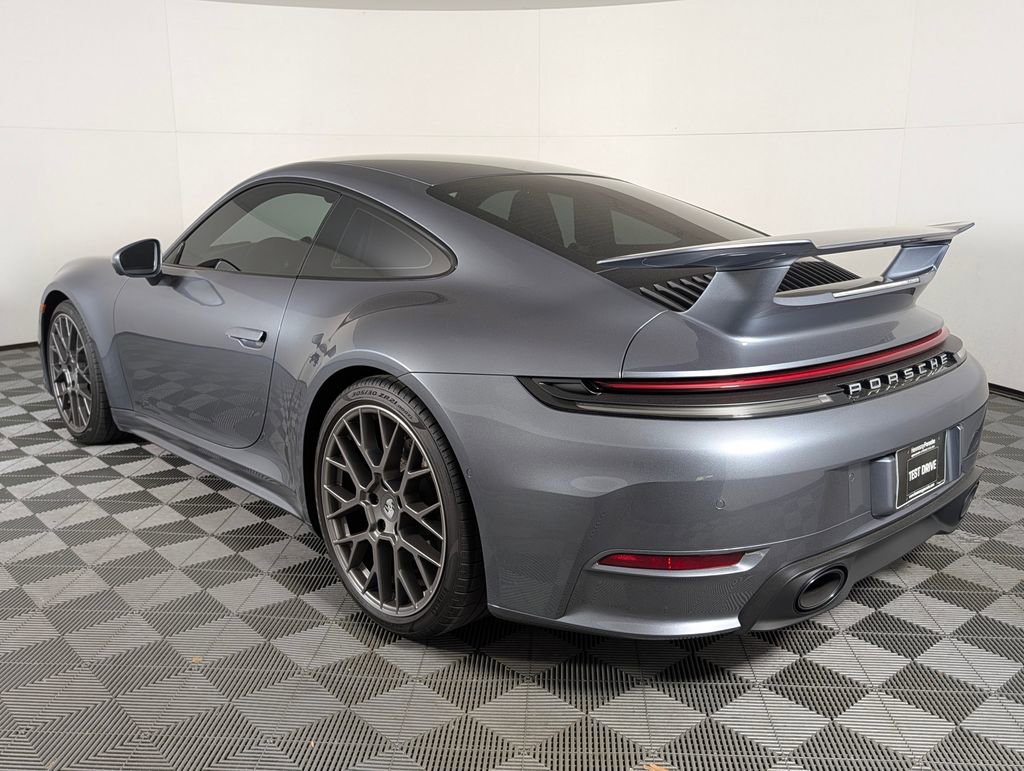 Certified 2025 Porsche 911 Carrera RWD image 3