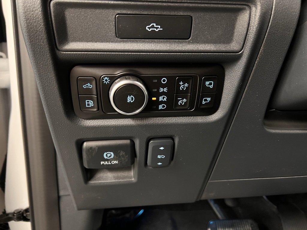 New 2026 Ford F150 Platinum w/ Equipment Group 702A High image 25