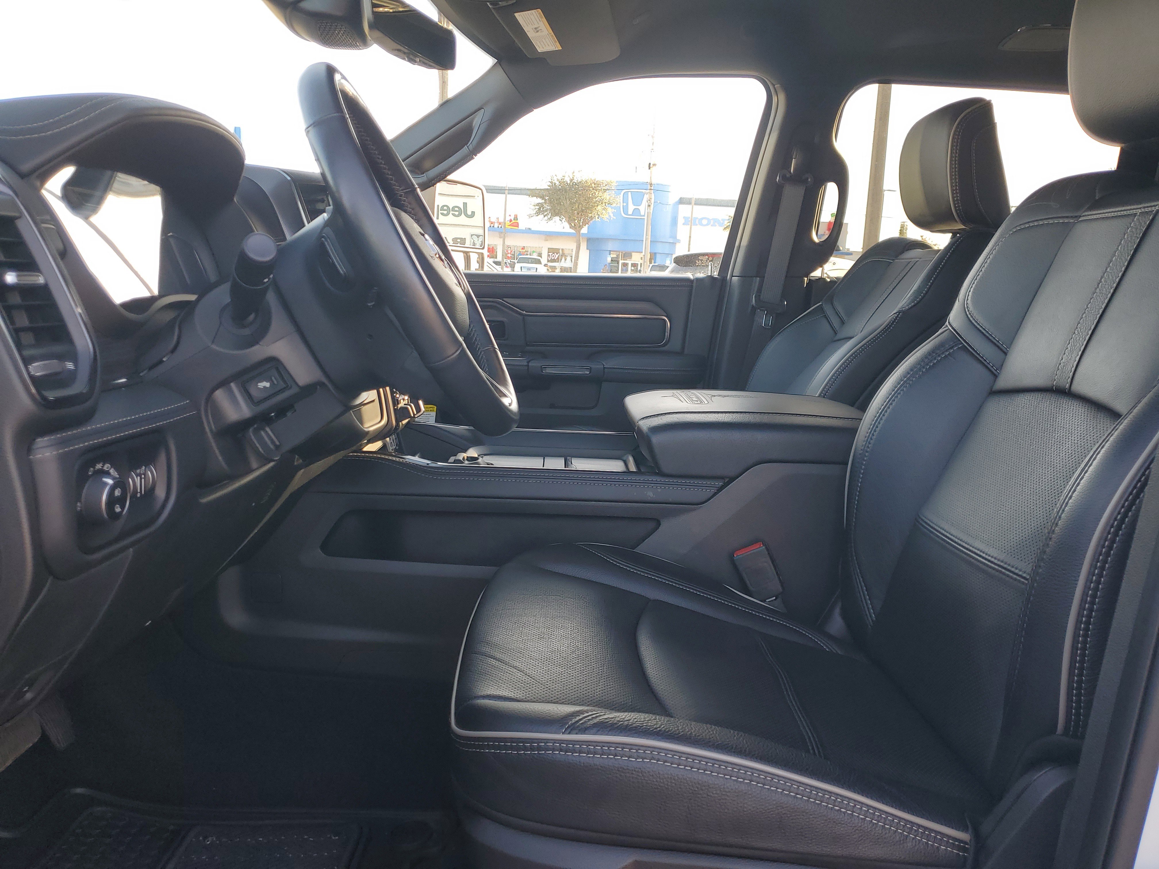 Used 2023 RAM 2500 Limited image 13