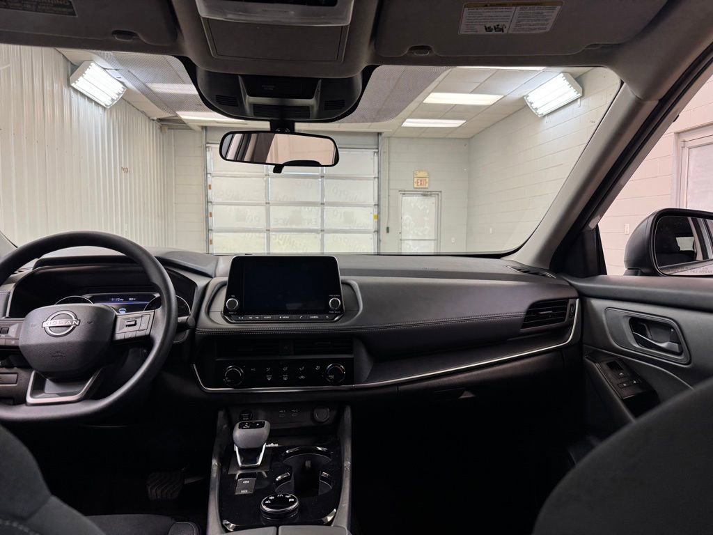 Certified 2025 Nissan Rogue S AWD/4WD image 19