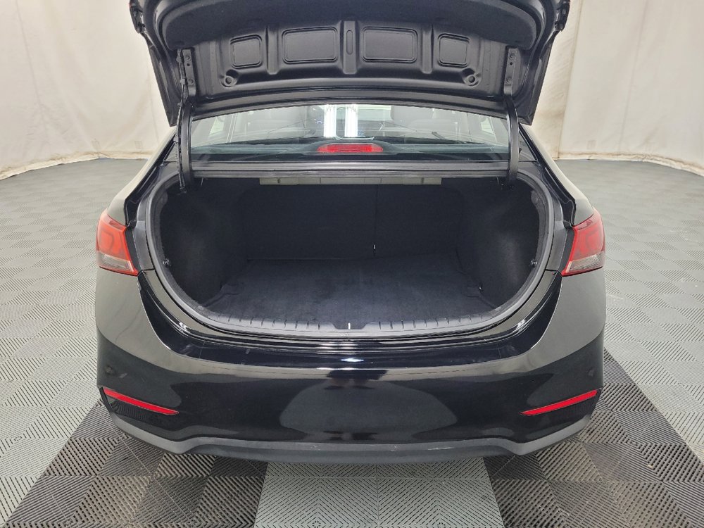 Used 2019 Hyundai Accent SE FWD image 29