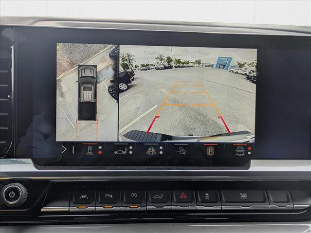 New 2025 Chevrolet Silverado 1500 High Country image 13