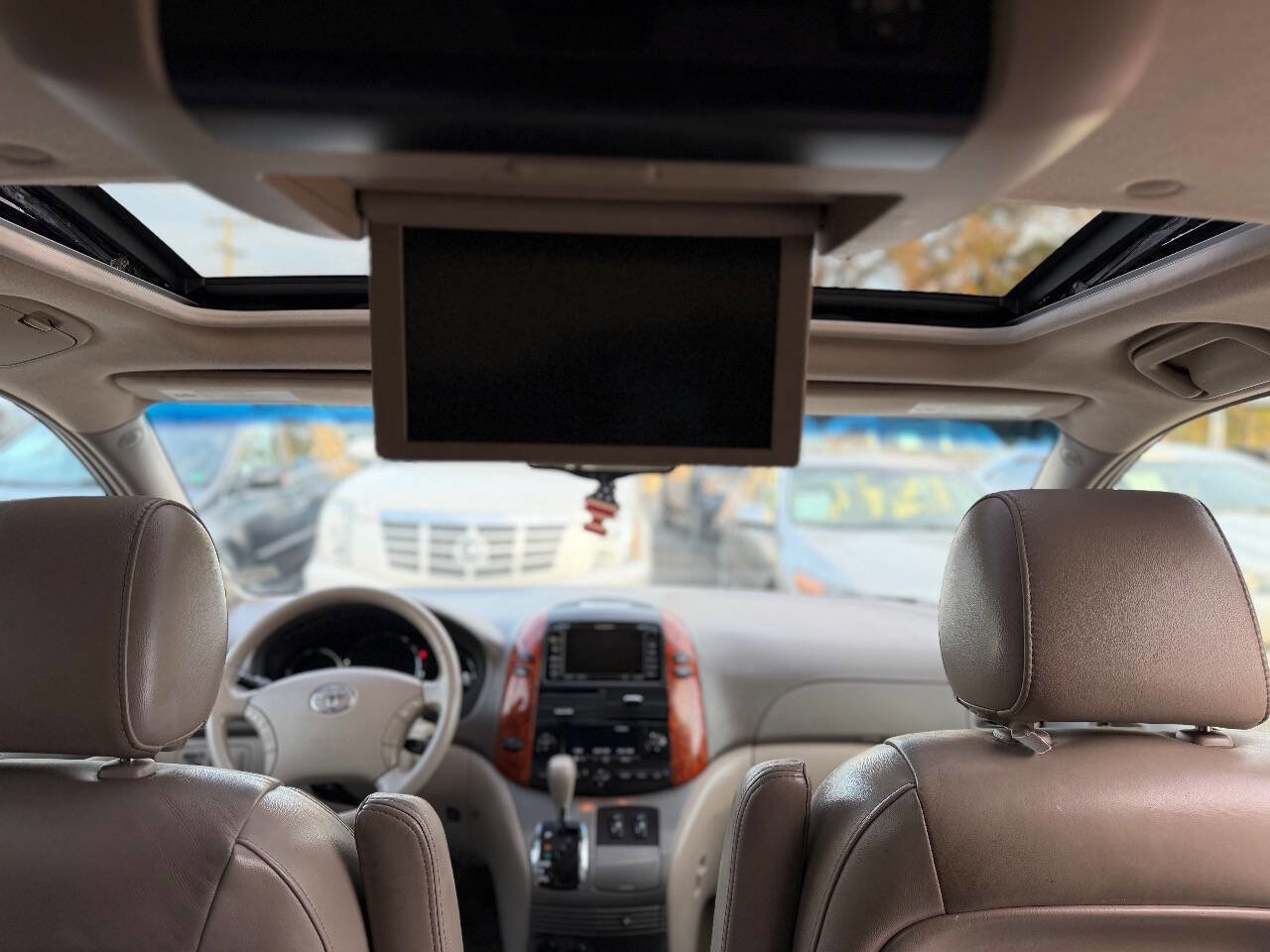 Used 2006 Toyota Sienna XLE Limited image 18